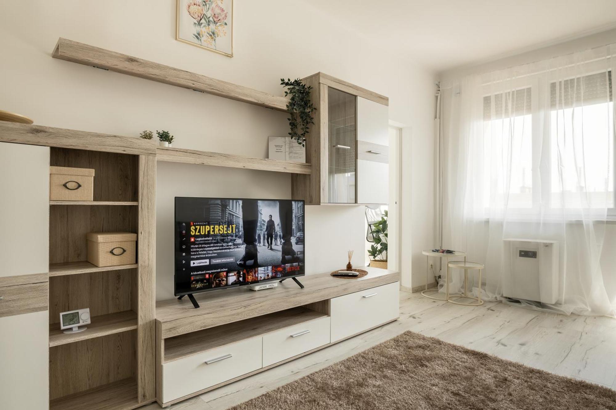 Malompark Apartman With Free Parking Debrecen Exterior photo