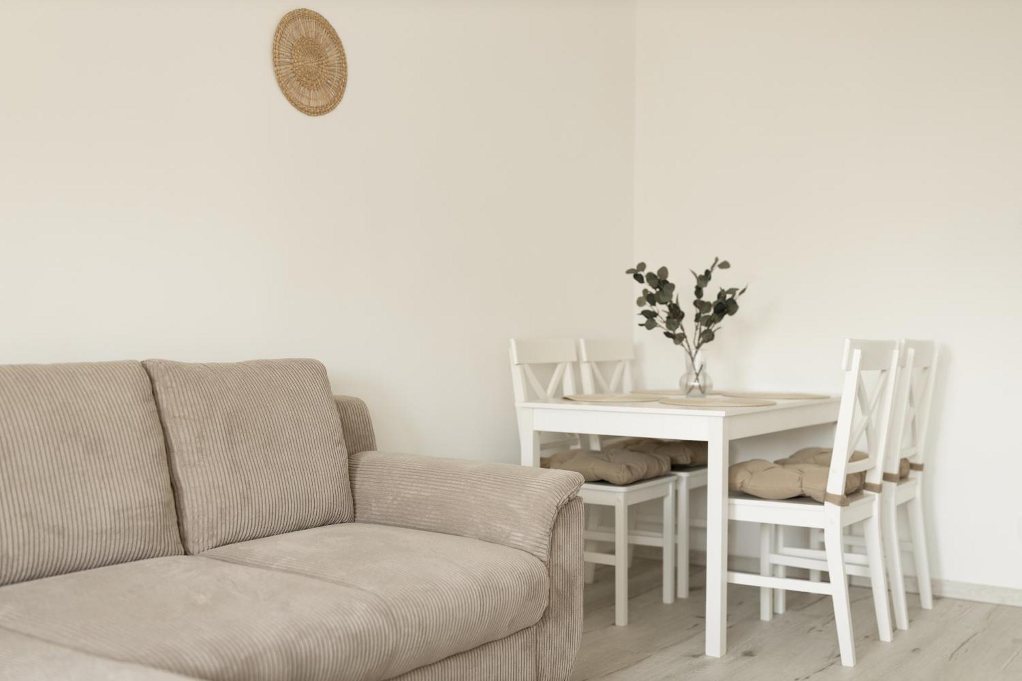 Malompark Apartman With Free Parking Debrecen Exterior photo